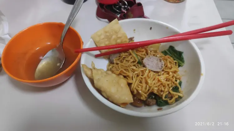 Bakso Dan Mie Ayam Favorit 9