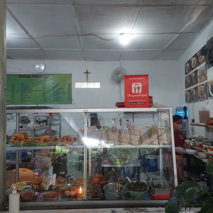 Warung Makan Nyuss 6
