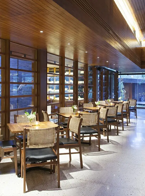 CORK&SCREW COUNTRY CLUB 1