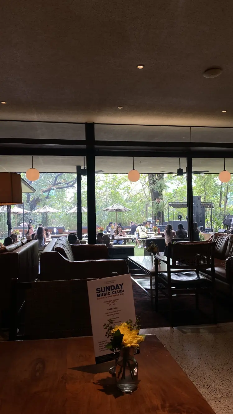 CORK&SCREW COUNTRY CLUB 5