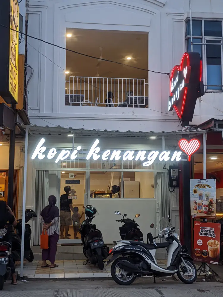 Kopi Kenangan - Ruko Mekarsari 1