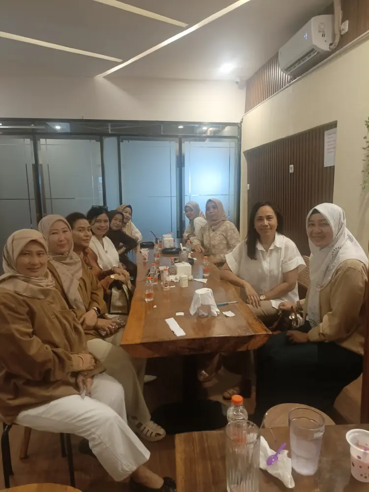 Sinrilik Cafe Makassar 8