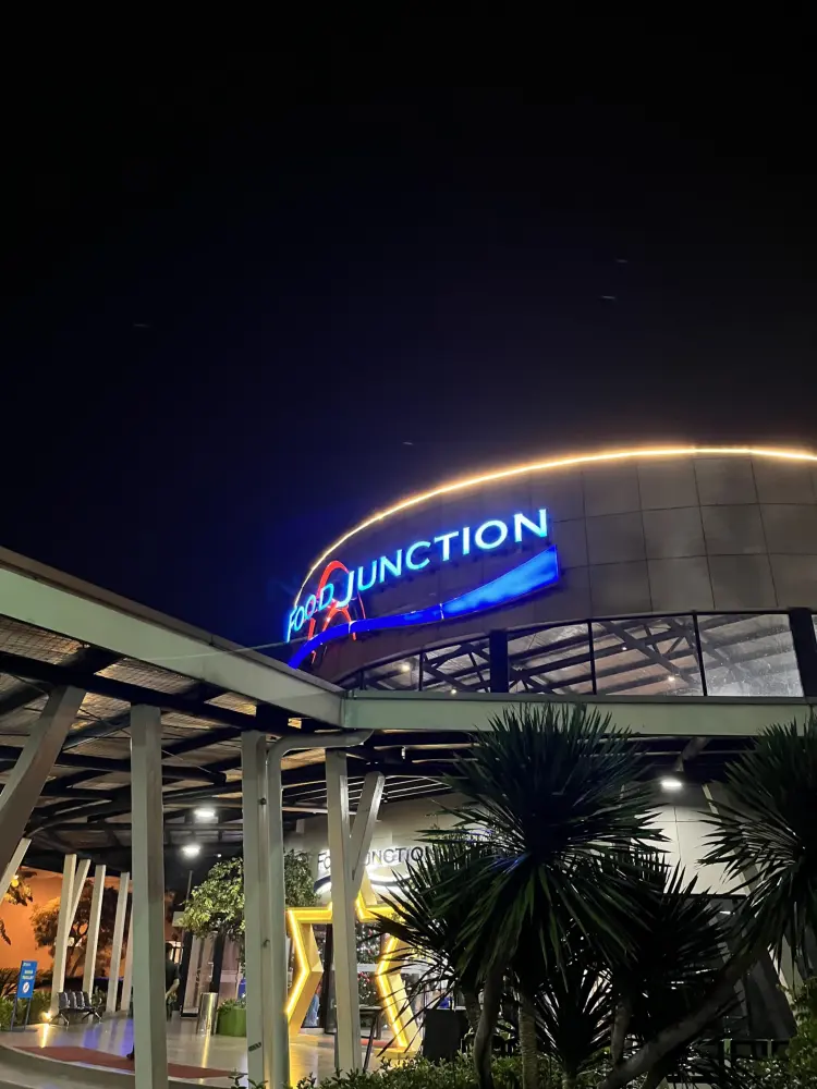Food Junction Grand Pakuwon 1