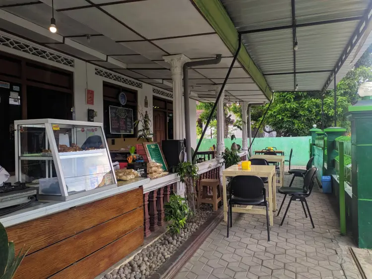 Kedai Poci (Spesial Ayam Geprek) 2