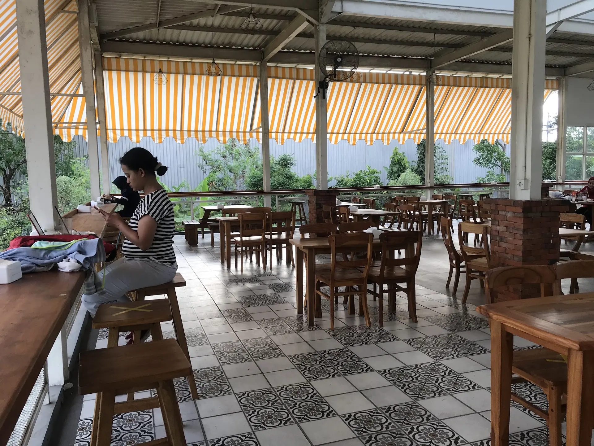 Nongkrong di bawah 10k? Bakmi Surabaya ini bikin nyerah, anjay 6