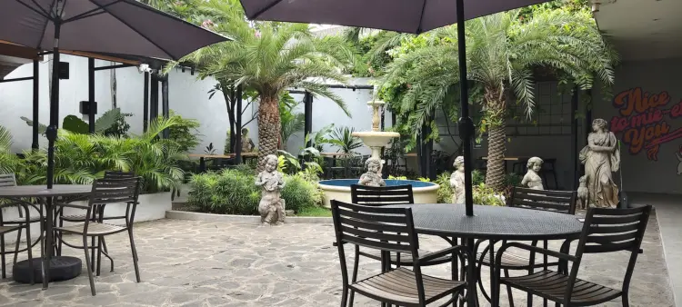 Wizzmie Menteng Jakarta 10