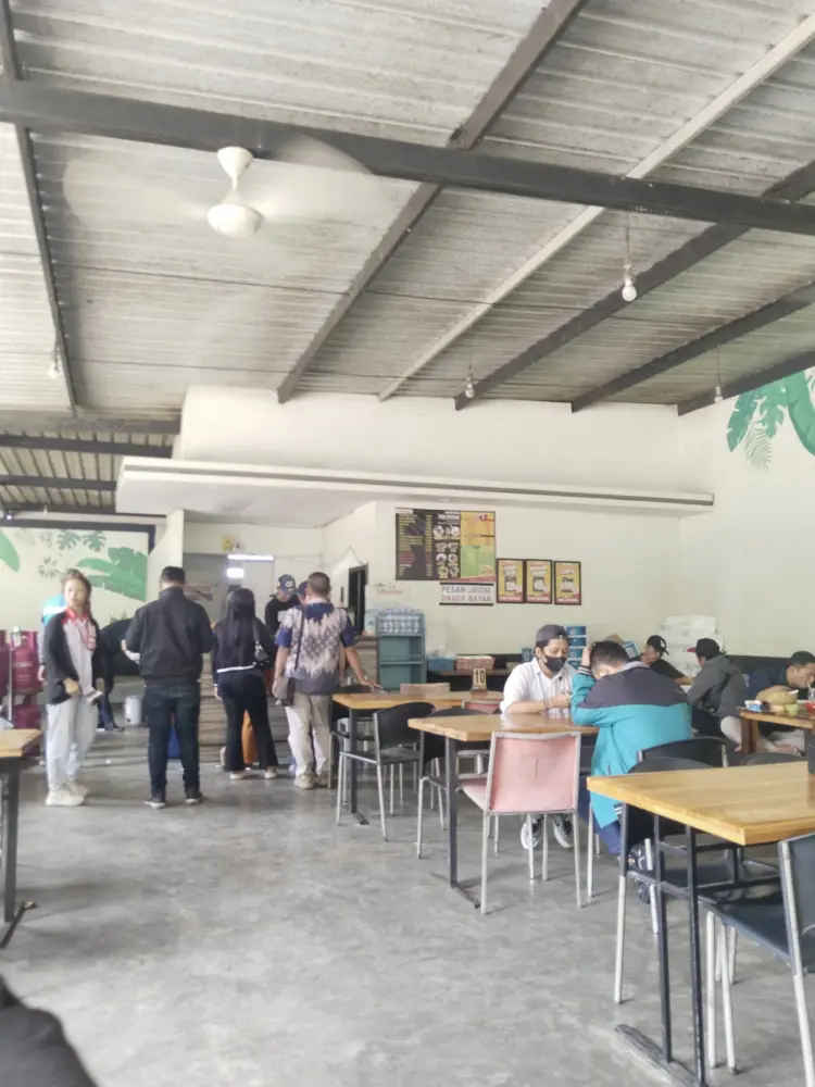 WARUNG PAK UNTUNG Kepanjen 4