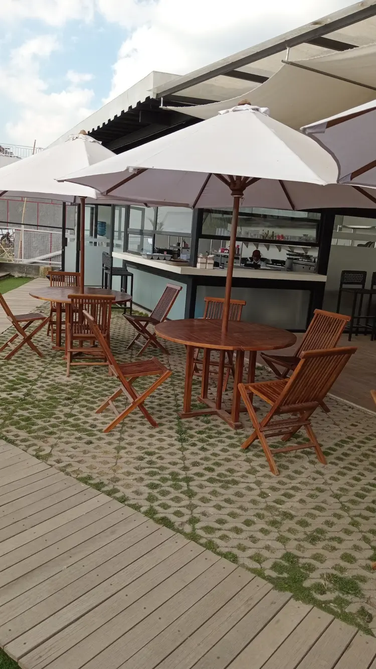 Payung Langit tea resto & camp 9