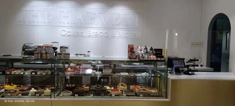 The Harvest Cakes - Grand Wisata 10