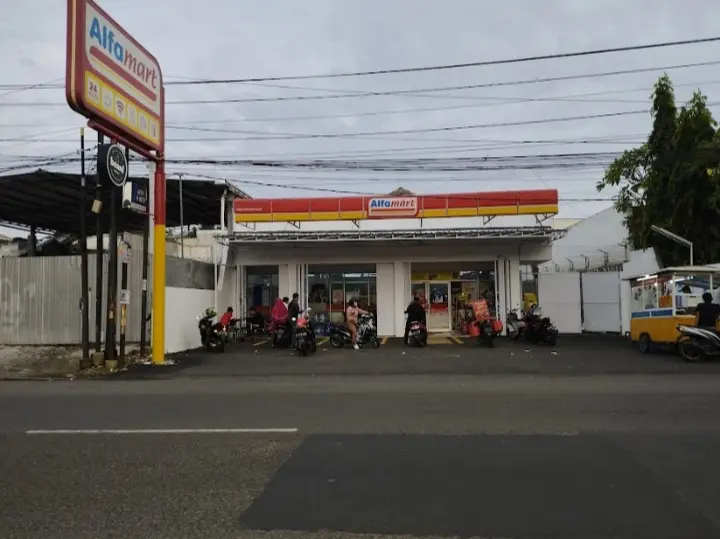 Alfamart Abdul Rahman Saleh 1