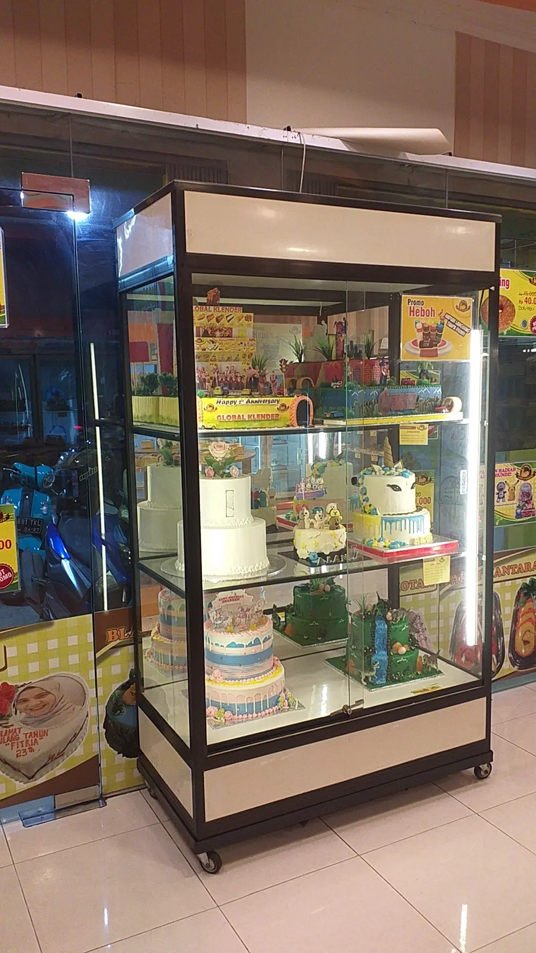 Rating Google 4.7, kok malah diteriakin staff-nya? Bakery Jakarta ini apaan sih? 4