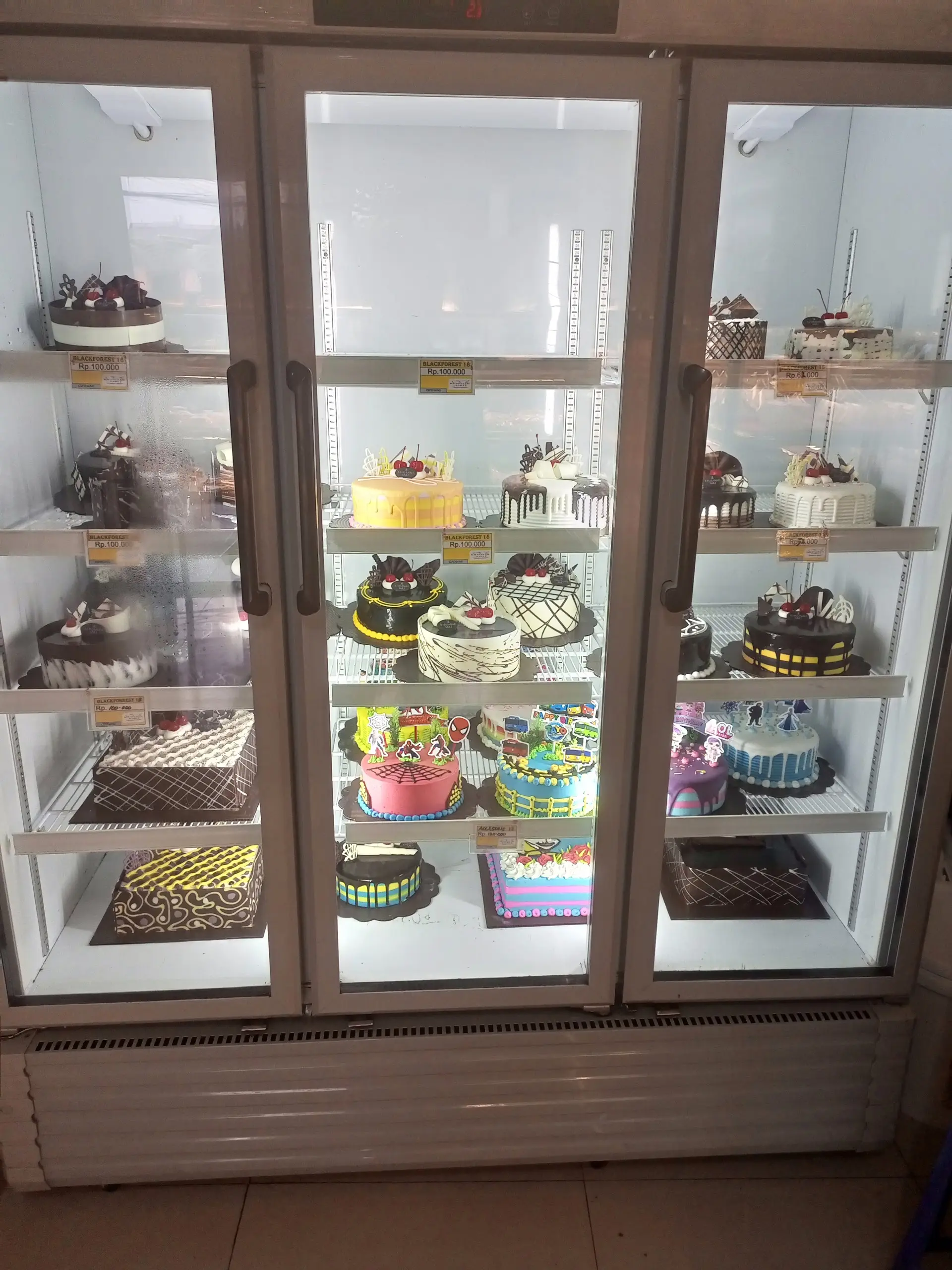 Rating Google 4.7, kok malah diteriakin staff-nya? Bakery Jakarta ini apaan sih? 5