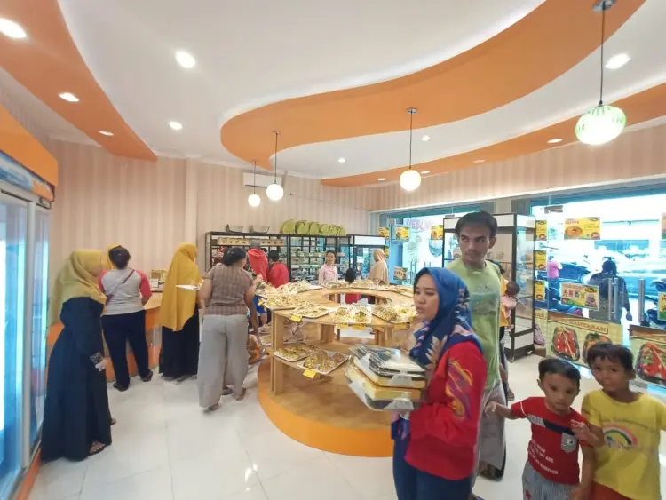Rating Google 4.7, kok malah diteriakin staff-nya? Bakery Jakarta ini apaan sih?