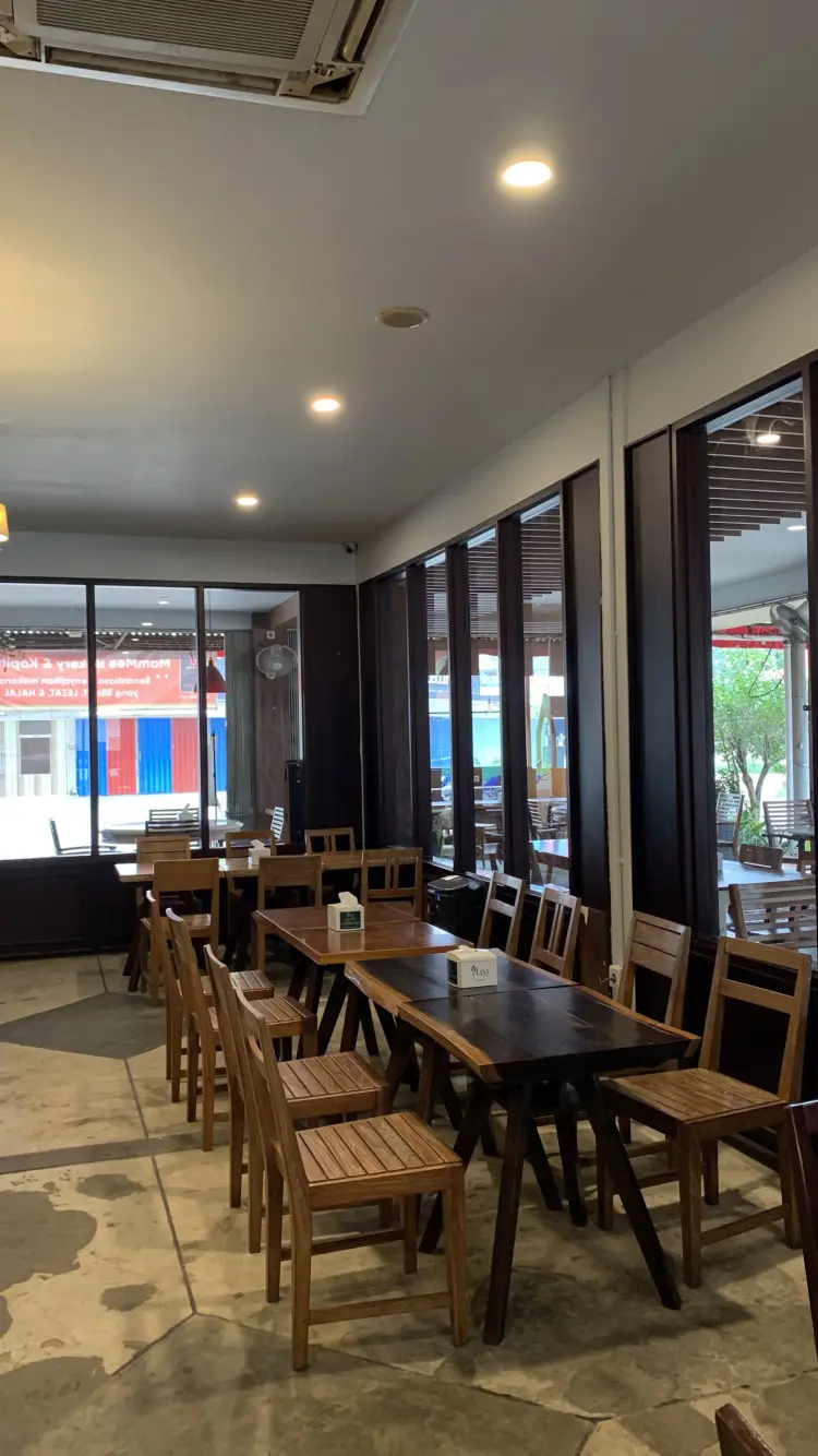 MamMee Bakery & Kopihaus 5