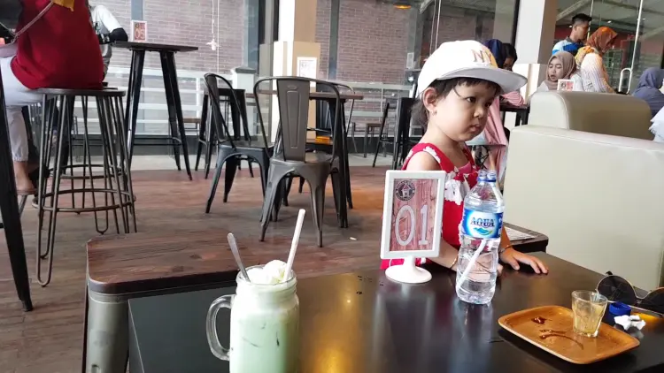 RUMAH NGOPI / BAM CAFE 4