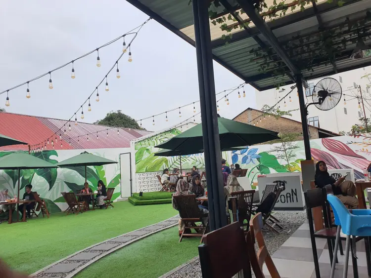 Mie Gacoan SM Raja Medan 10