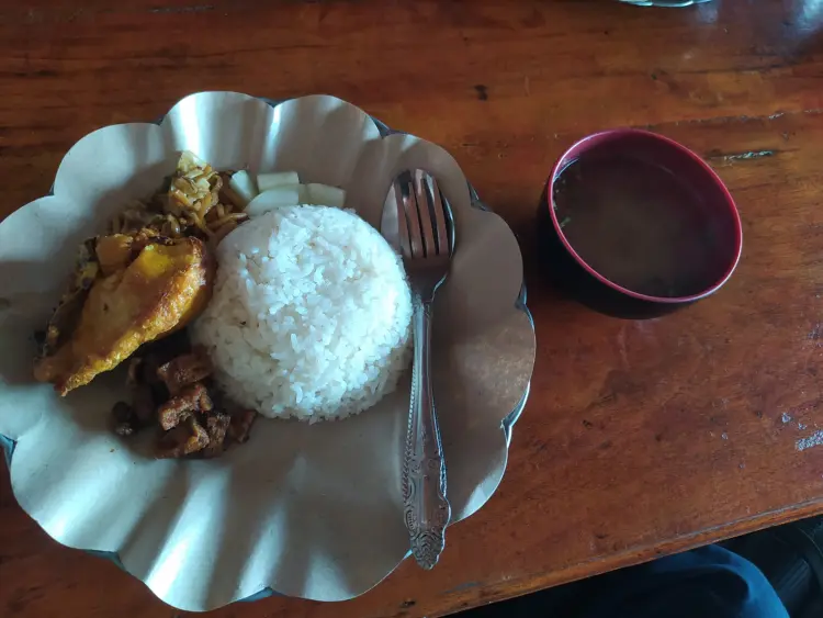 RM. OERIP ASIH BULUSIWA (CABANG OERIP ASIH UJUNG JEMBATAN SIWA) 8