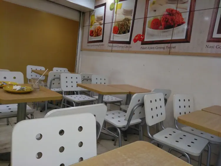 Gerai Es Teler 77 Malioboro Mall 2