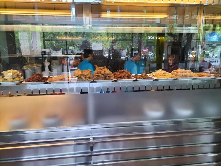 Resto Padang Simpang Raya 5