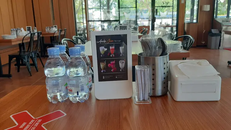 Resto Padang Simpang Raya 8