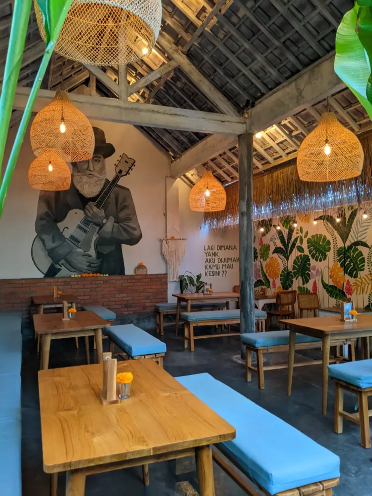 Dijumah Cafe Bali 5