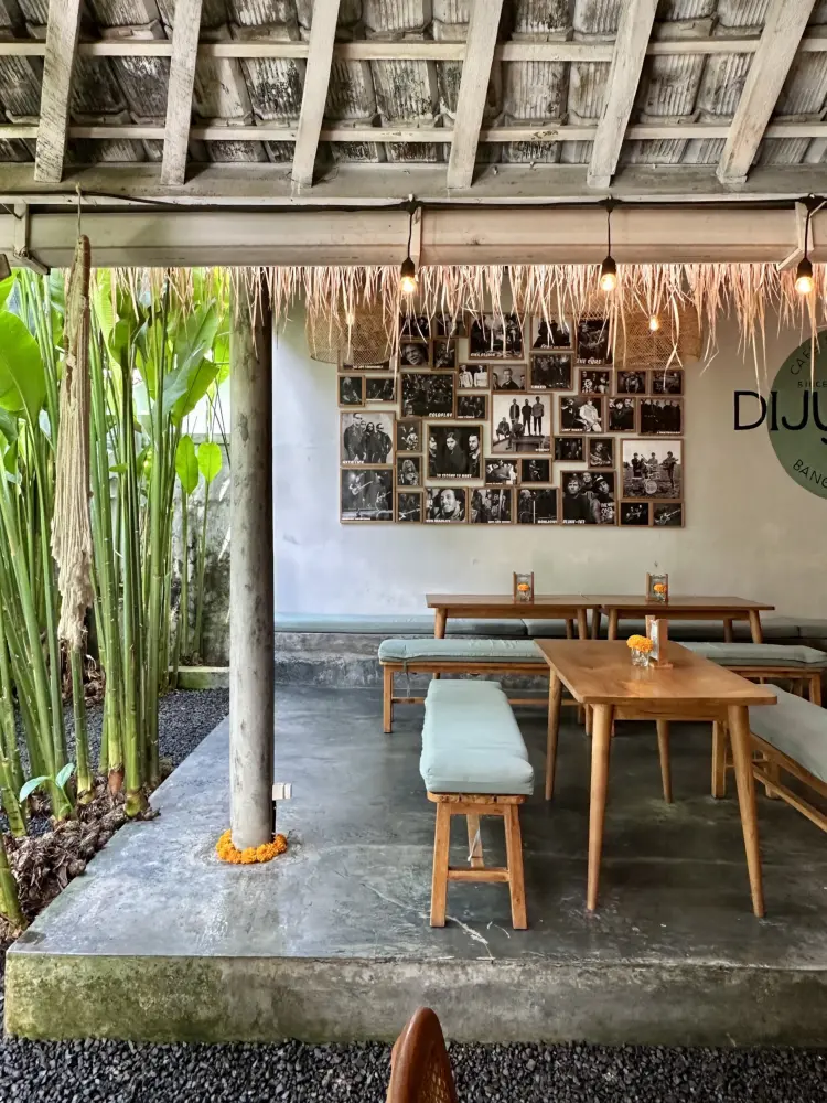 Dijumah Cafe Bali 2