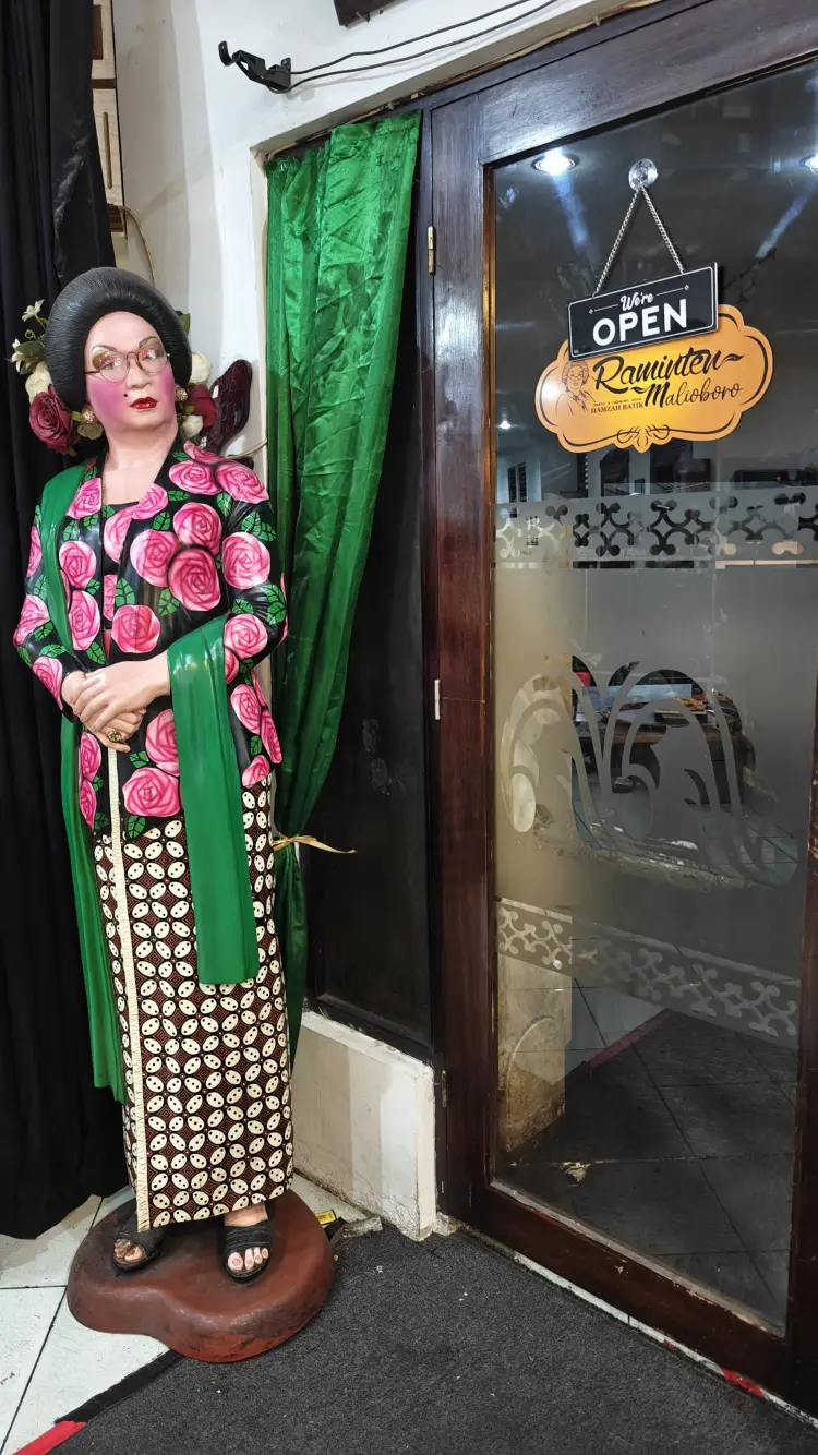 Raminten Malioboro Resto 1