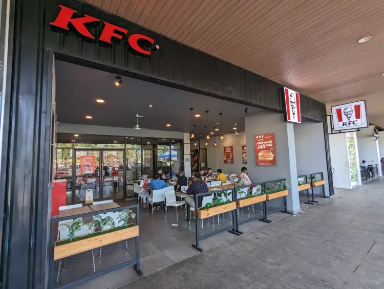 KFC Box Harbour Bay 1