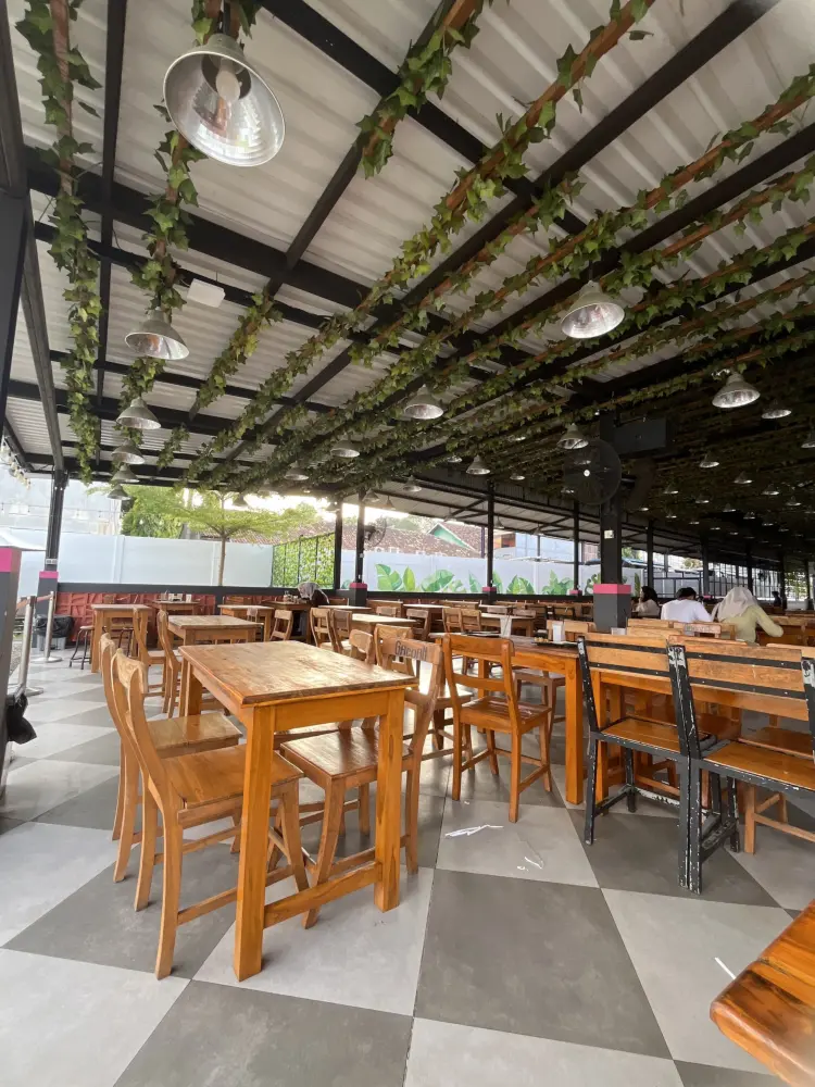 Mie Gacoan Metro Lampung 8