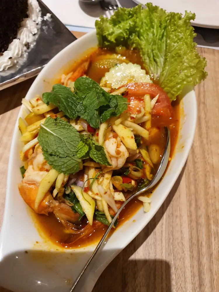 Horapa Seafood & Thai Kitchen 9