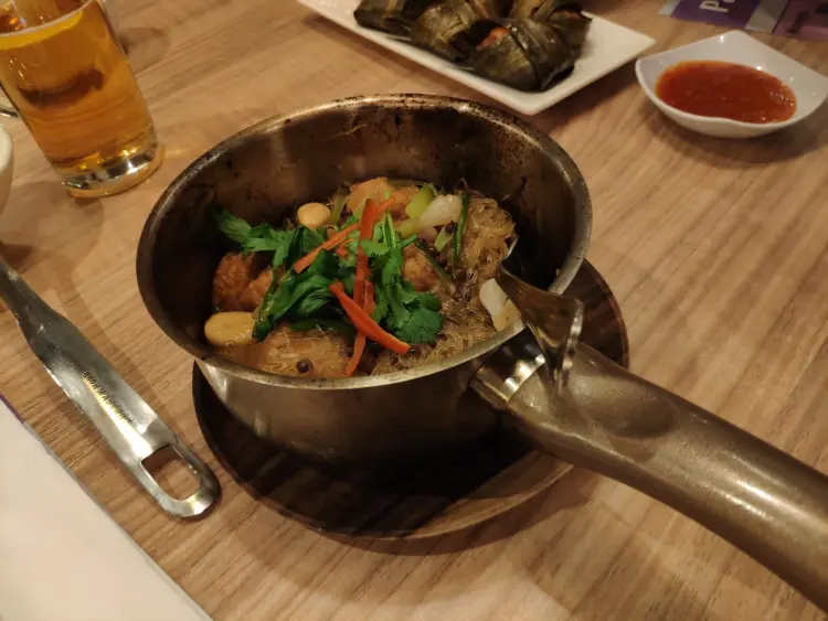 Horapa Seafood & Thai Kitchen 8