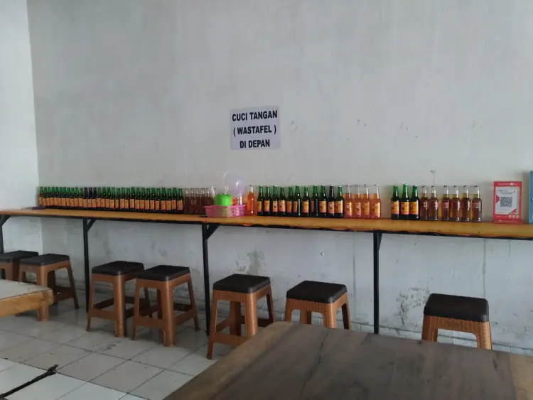 WR Muslim Lalapan BABA KEMAL Ikan Bakar & Ayam Bakar 4