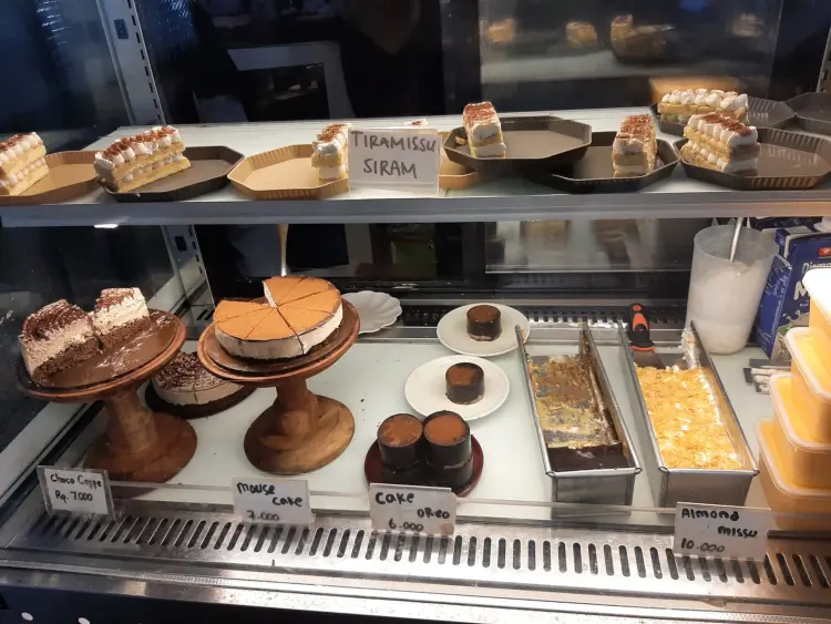 Kedai Roti Ibu Saya 6