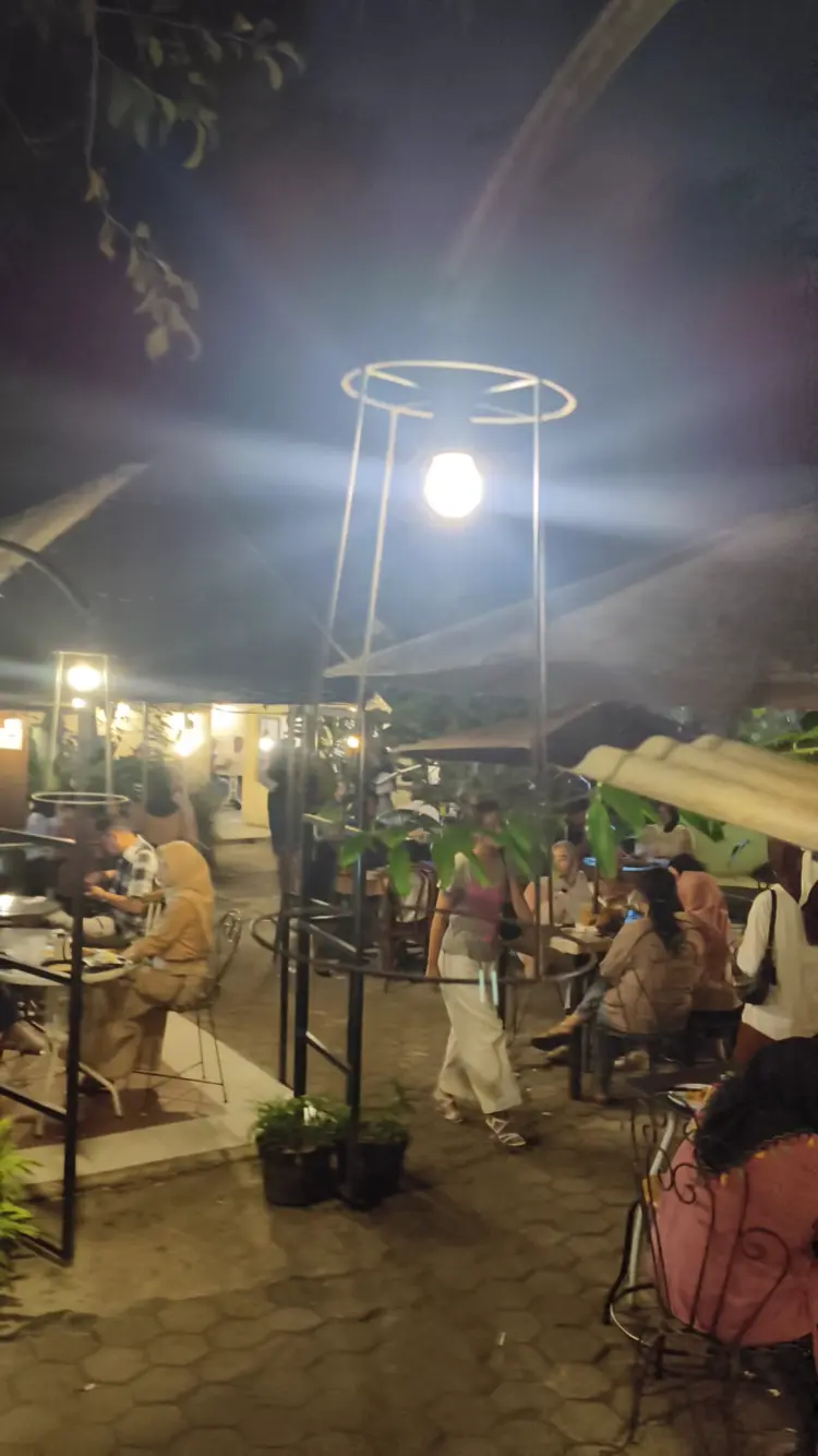 Kedai Roti Ibu Saya 4