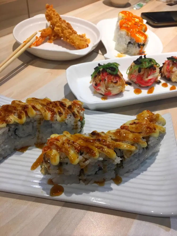 Sushiline Surabaya (Sushi online Surabaya) 10
