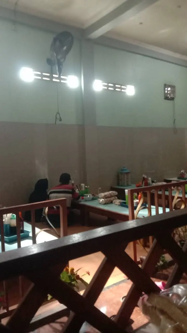 Bakso & Mie Ayam Pak Tompel 5