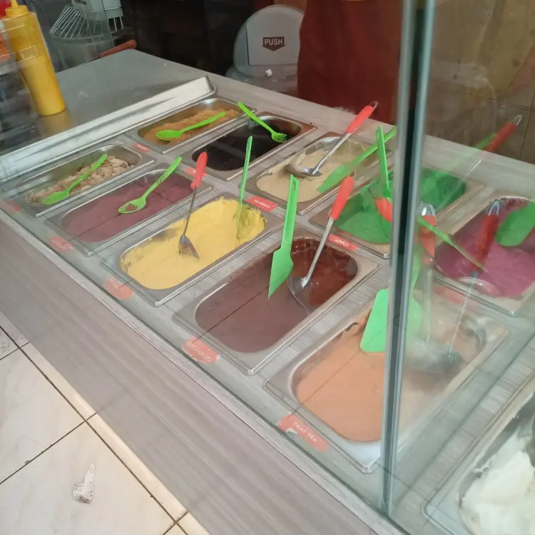 Roti Gembong Gembul Tanjung Duren 3