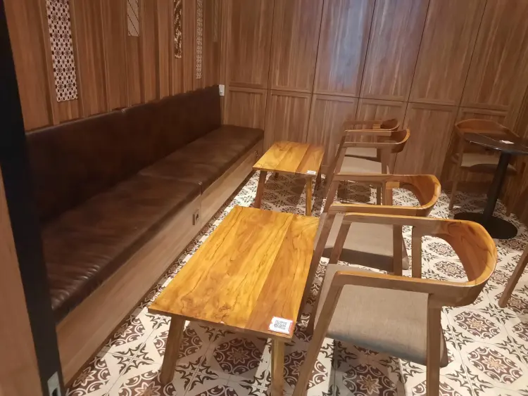 Kopi Se-Indonesia - Pakuwon Trade Center 3