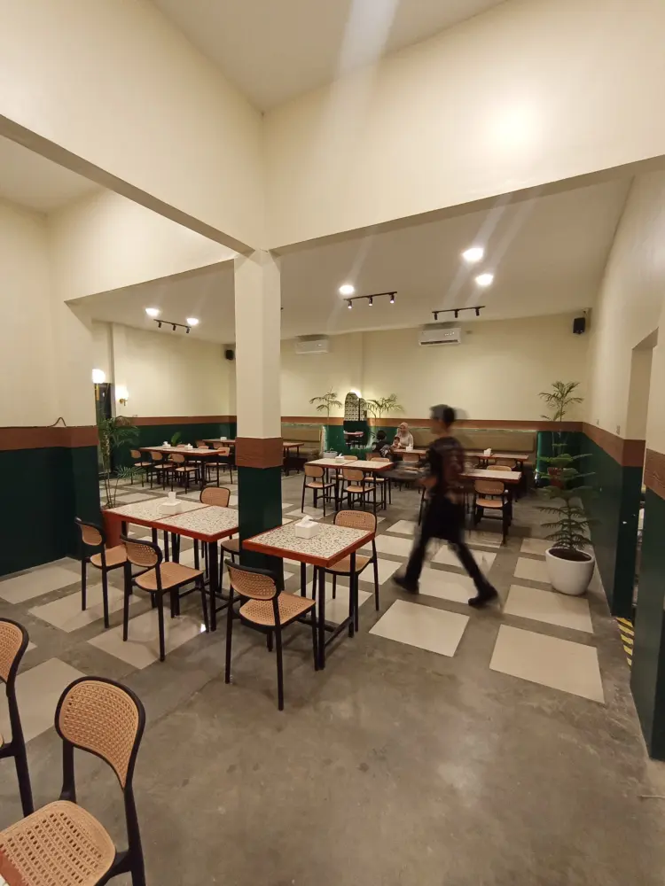 Masaya Cafe & Eatery 7