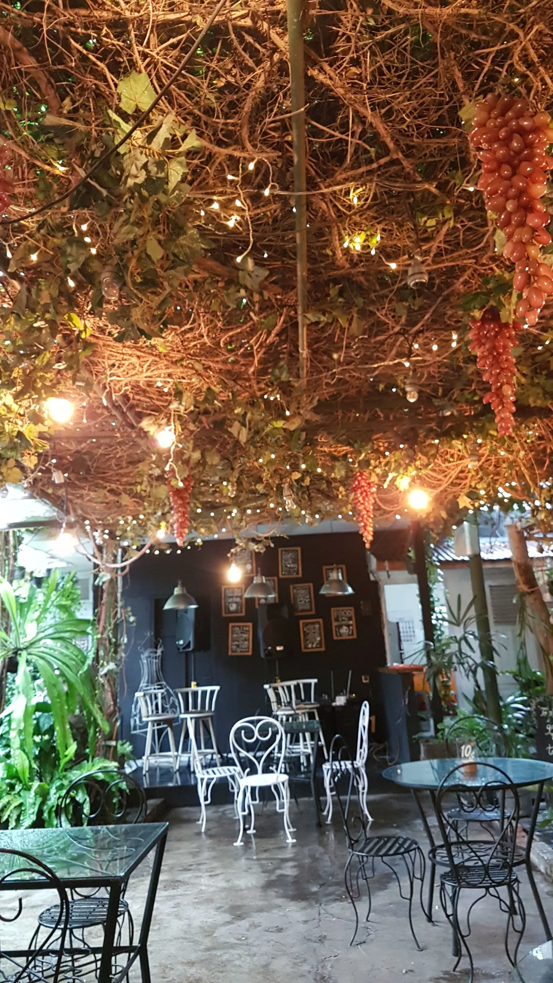 Pecinta Babi Merapat! Suara kriuk Siobak legendaris 60 tahun di Malang ini Mantap, bisa didengerin seharian 7