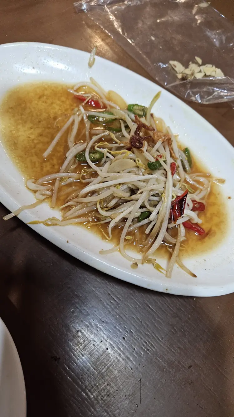 PENDOPO BASUKI RAHMAT 10