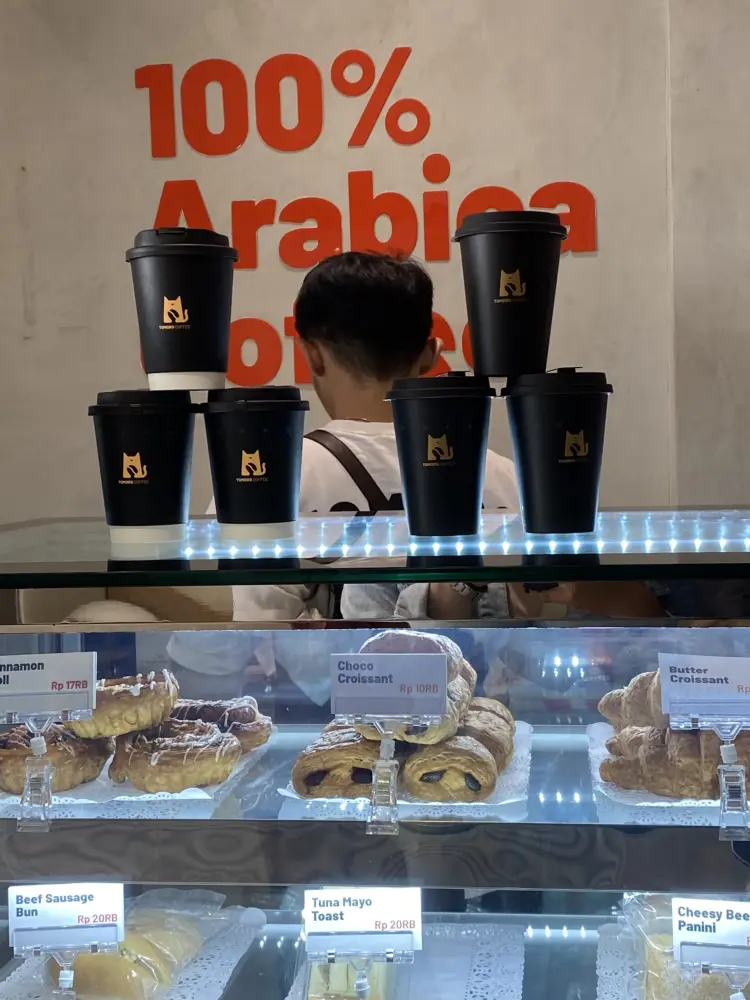 Tomoro Coffee - UNISMA 5