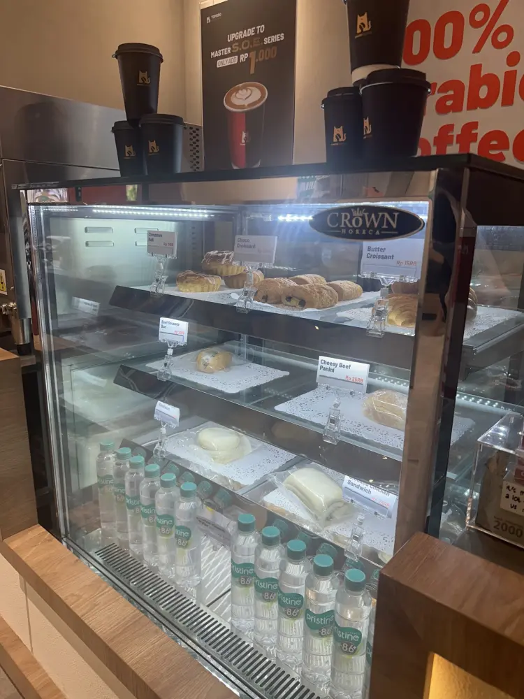 Tomoro Coffee - UNISMA 3