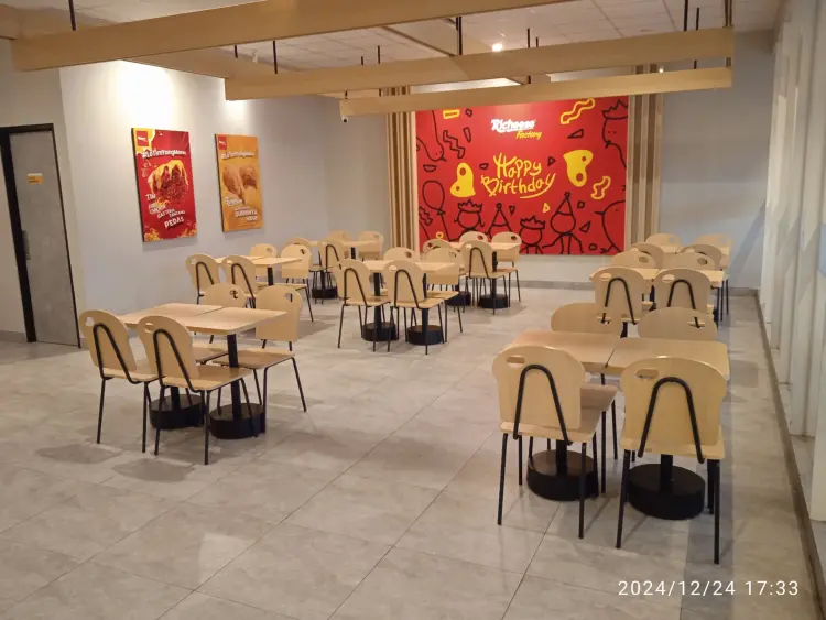 Richeese Factory Jepara 6