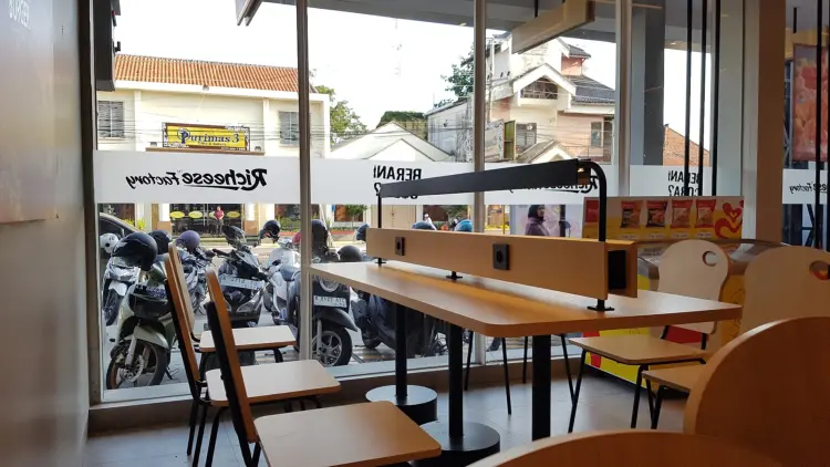 Richeese Factory Jepara 7