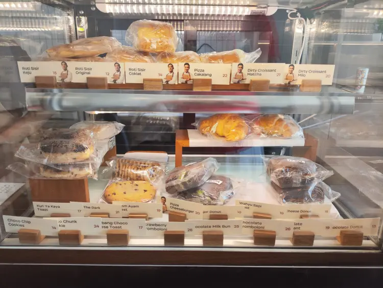 Kopi Kenangan - Ruko Sudirman Dumai 5