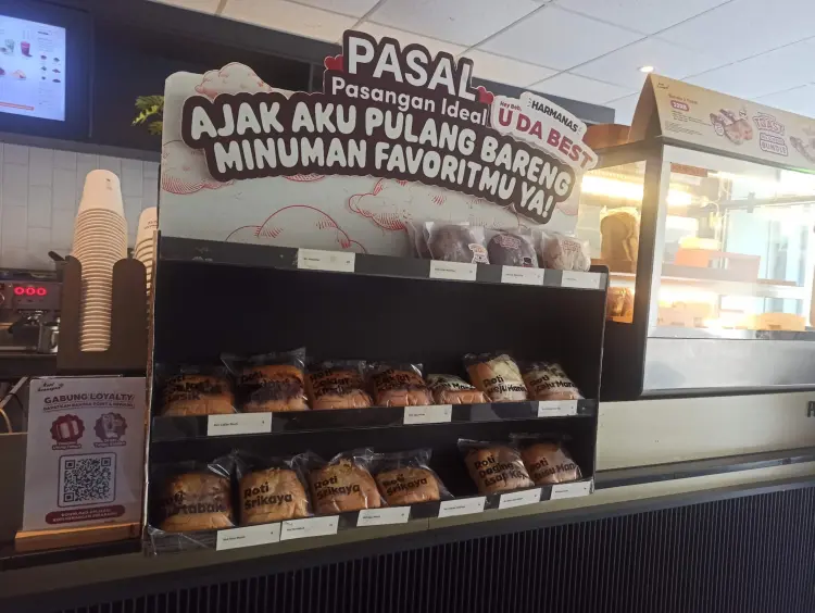 Kopi Kenangan X CHIGO - BP Jababeka Hollywood 9