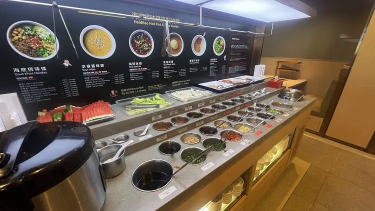 海底捞火锅 Haidilao Hot Pot @Pakuwon Trade Center 5