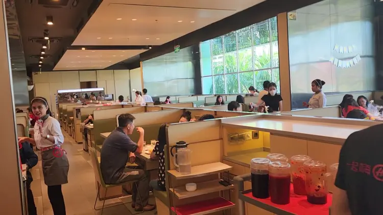 海底捞火锅 Haidilao Hot Pot @Pakuwon Trade Center 3