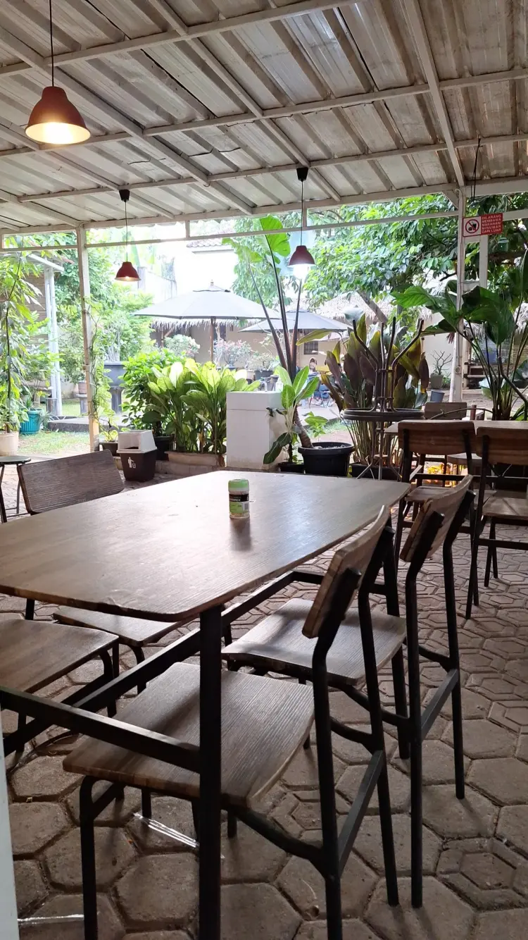 Kedai Kopi dan Pecak Ramboetan 2